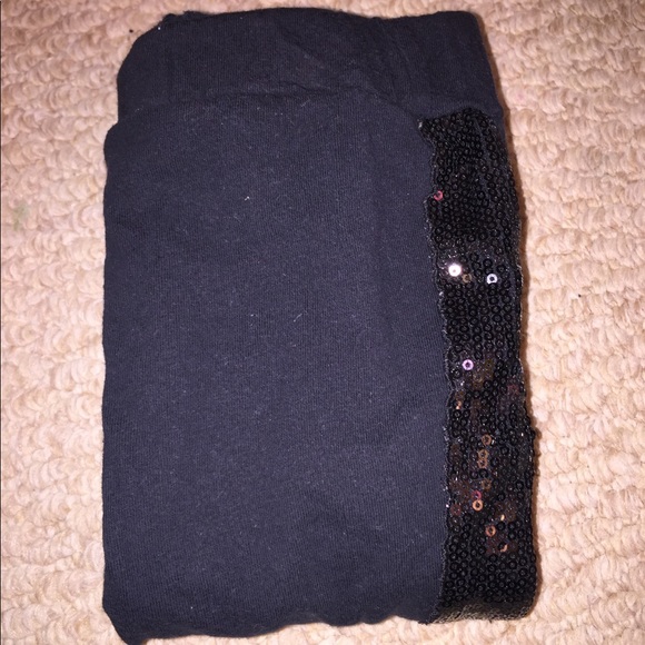 4-Set Black Legging Bundle - Picture 8 of 8